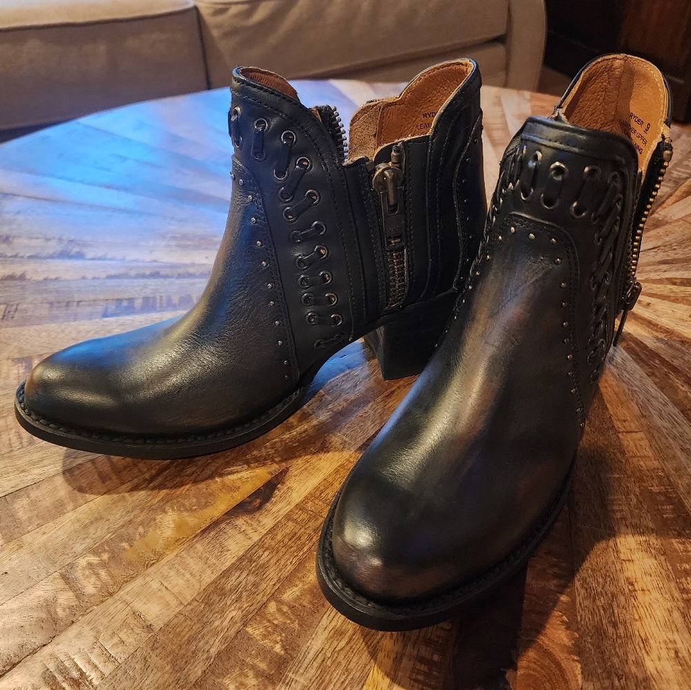 Freebird Ryder Ankle Boots